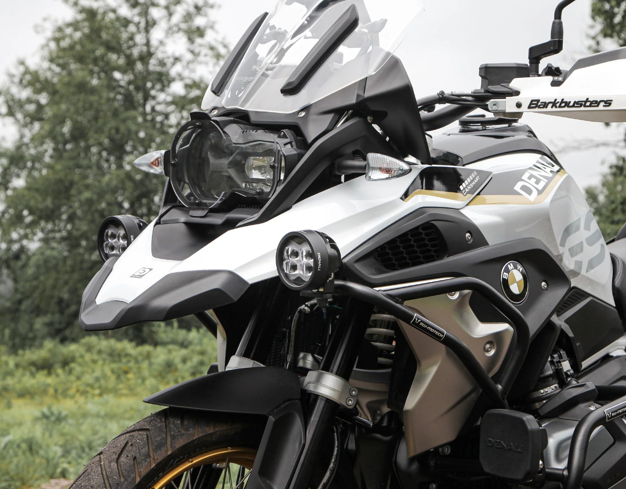 D3 LED Fog Light Pods with DataDim™ Technology - Image 3
