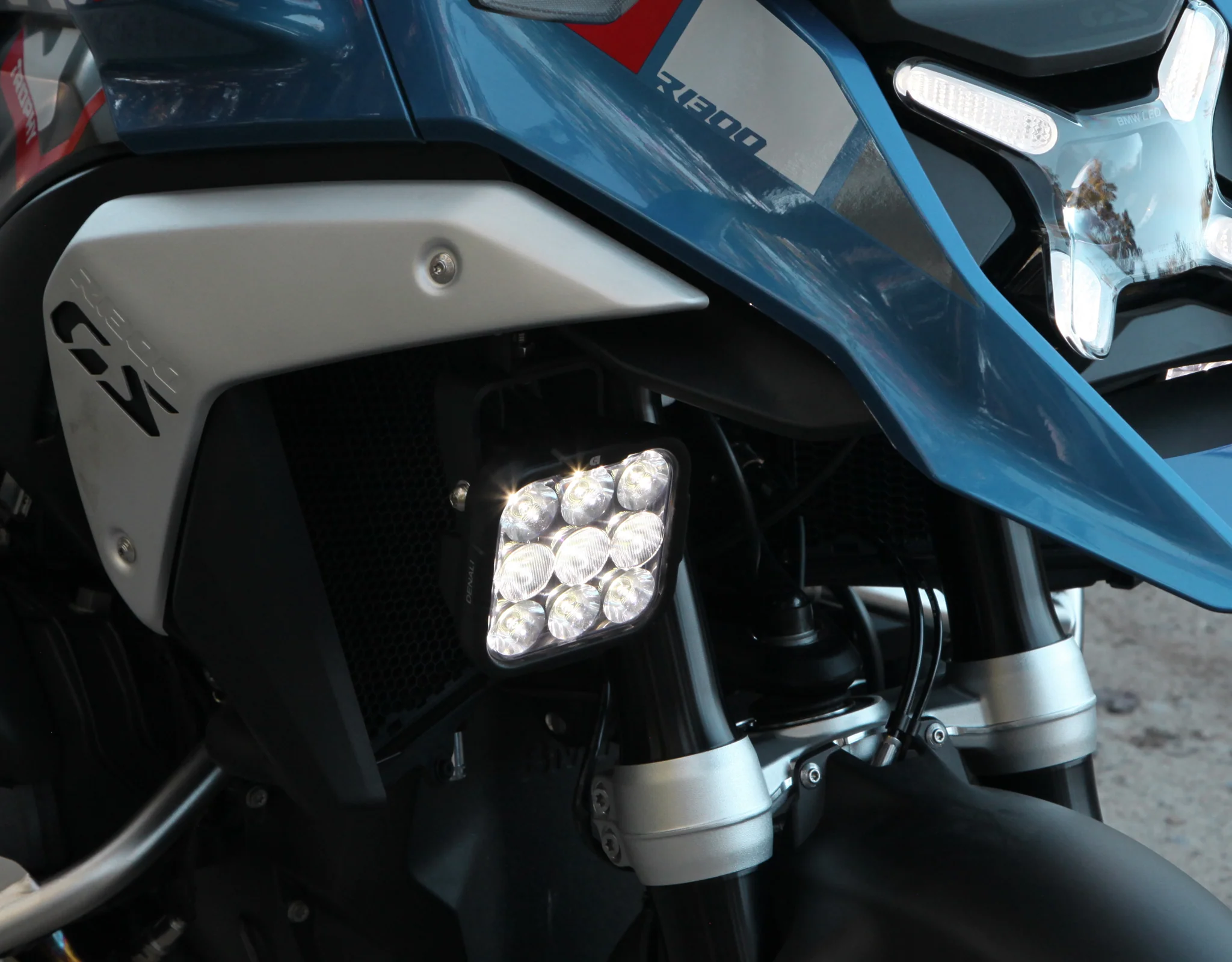 DL9 DRIVING LIGHT PODS W/ DATADIM TECHNOLOGY - Image 4