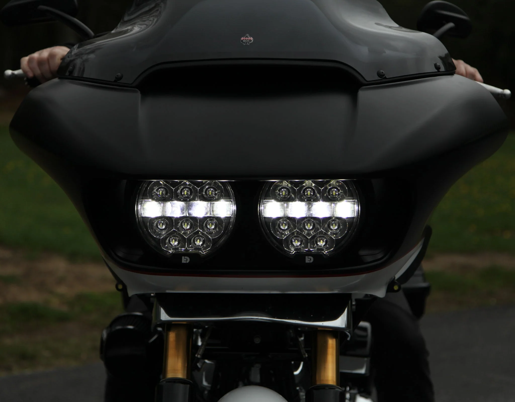 D14 Destroyer LED Motorcycle Headlight Upgrade Kit for Harley-Davidson Road Glide, '15-'23 - Image 16