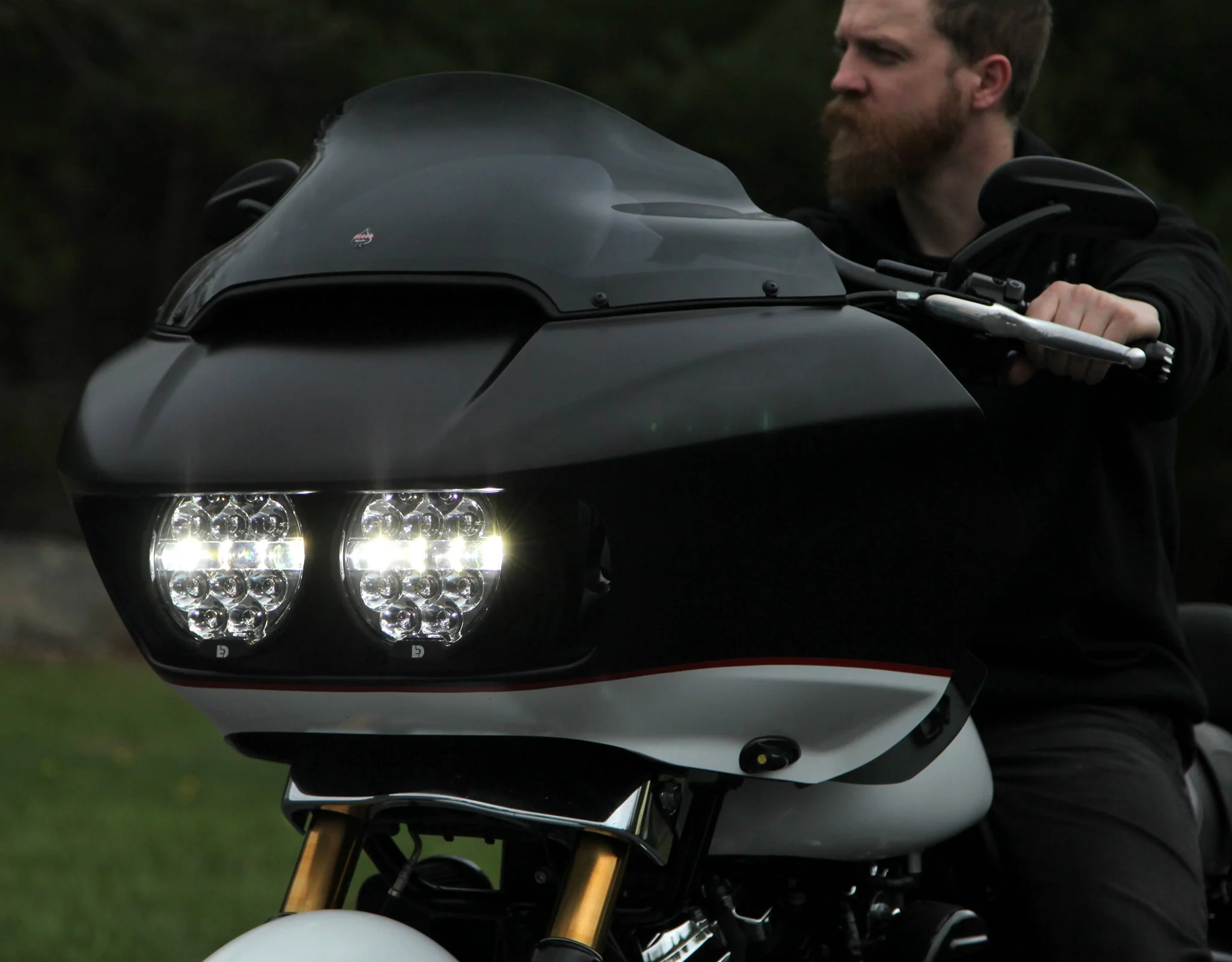 D14 Destroyer LED Motorcycle Headlight Upgrade Kit for Harley-Davidson Road Glide, '15-'23 - Image 6