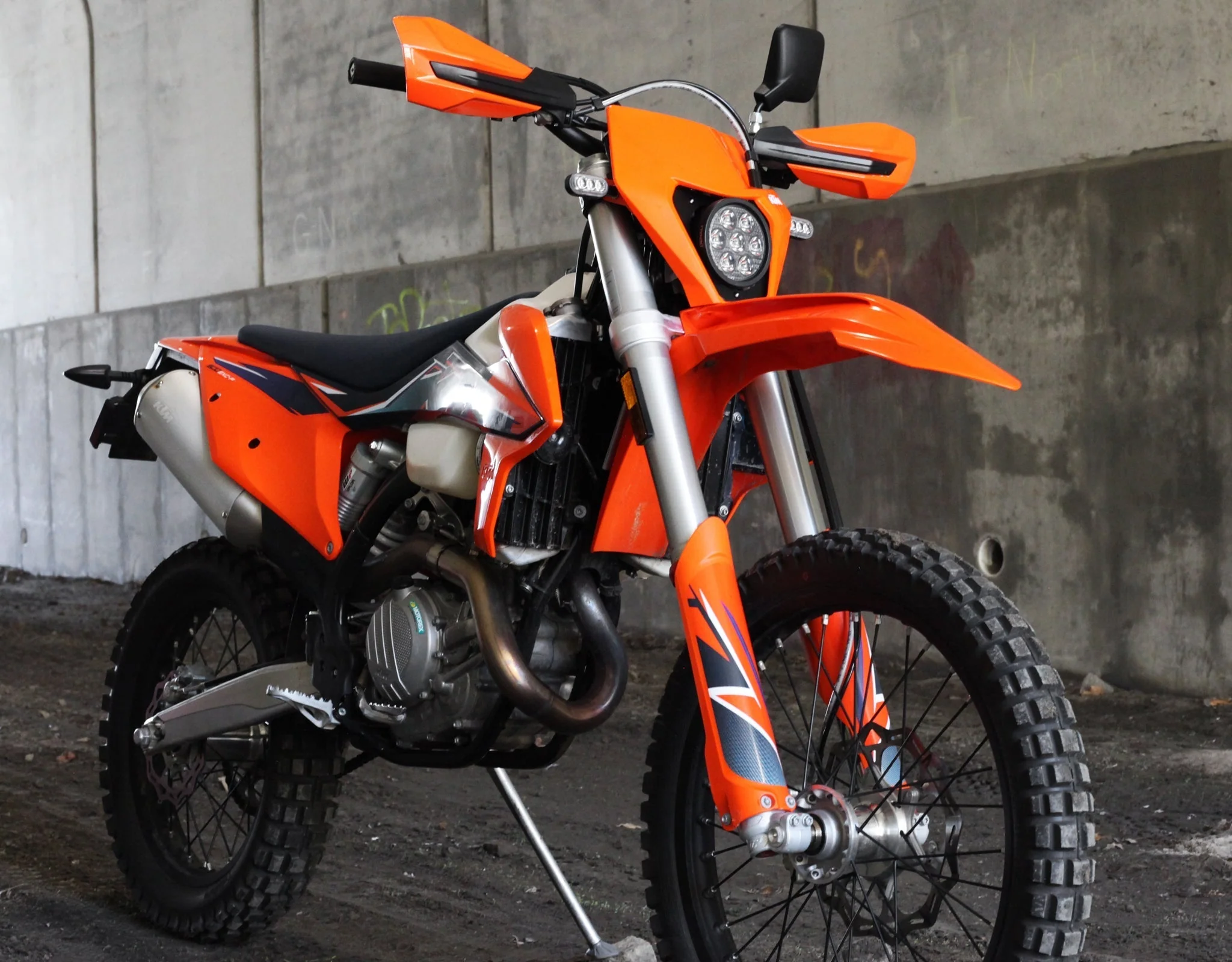 KTM Rally Headlight Kit for EXC-F, XC-W & XCF-W - Image 6