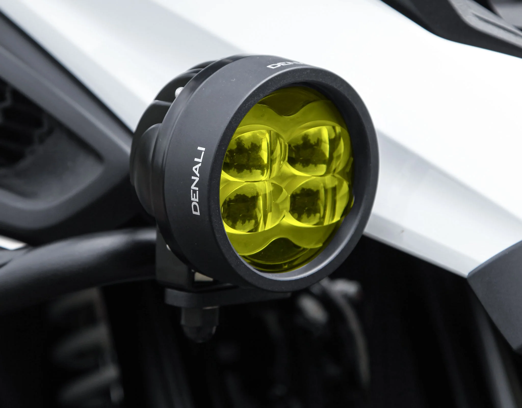 Lens Kit for D3 Fog Lights - Amber or Selective Yellow - Image 2