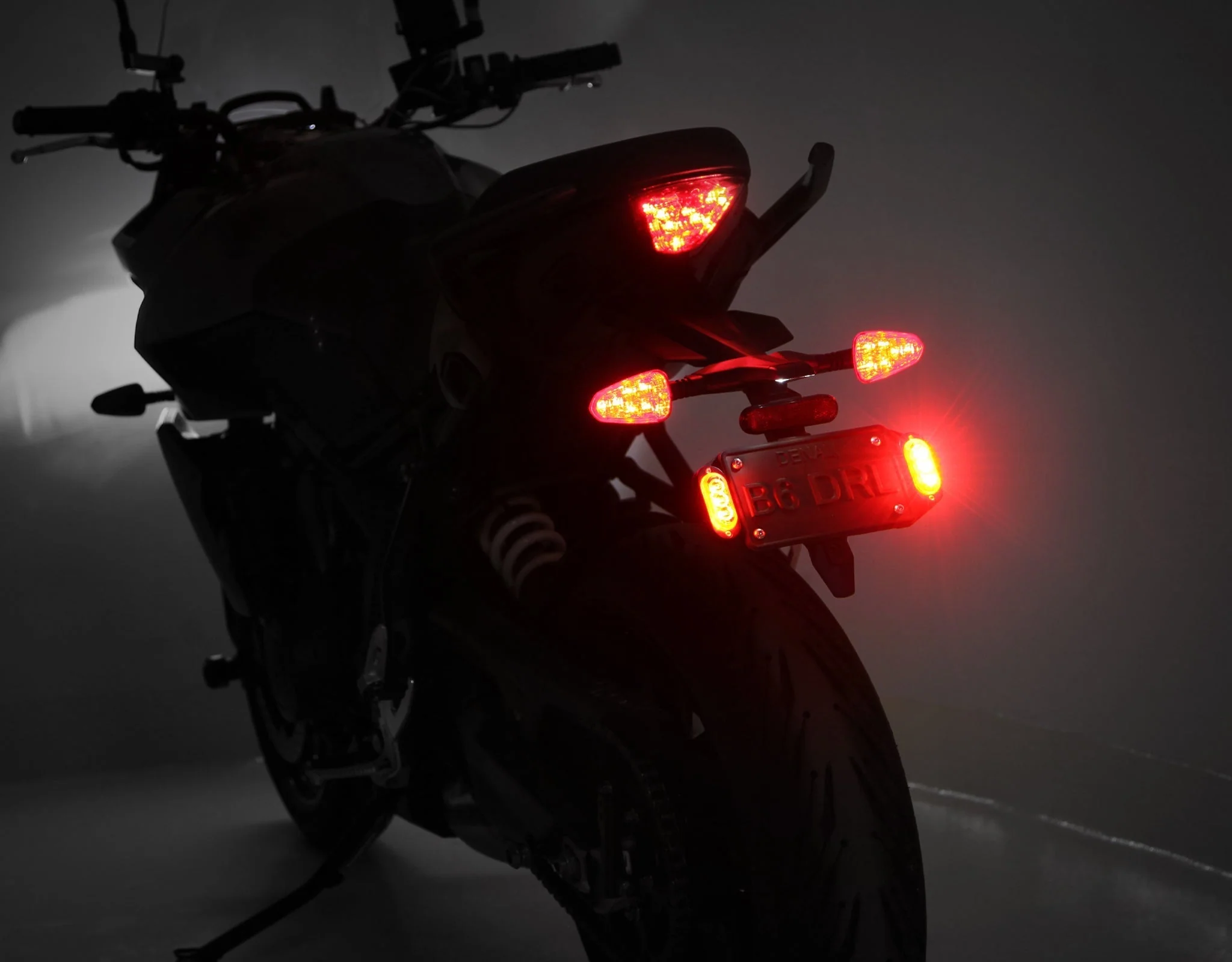 Plug-&-Play Rear T3 Turn Signal License Plate Kit for Triumph Tiger Sport 660 '22- - Image 4