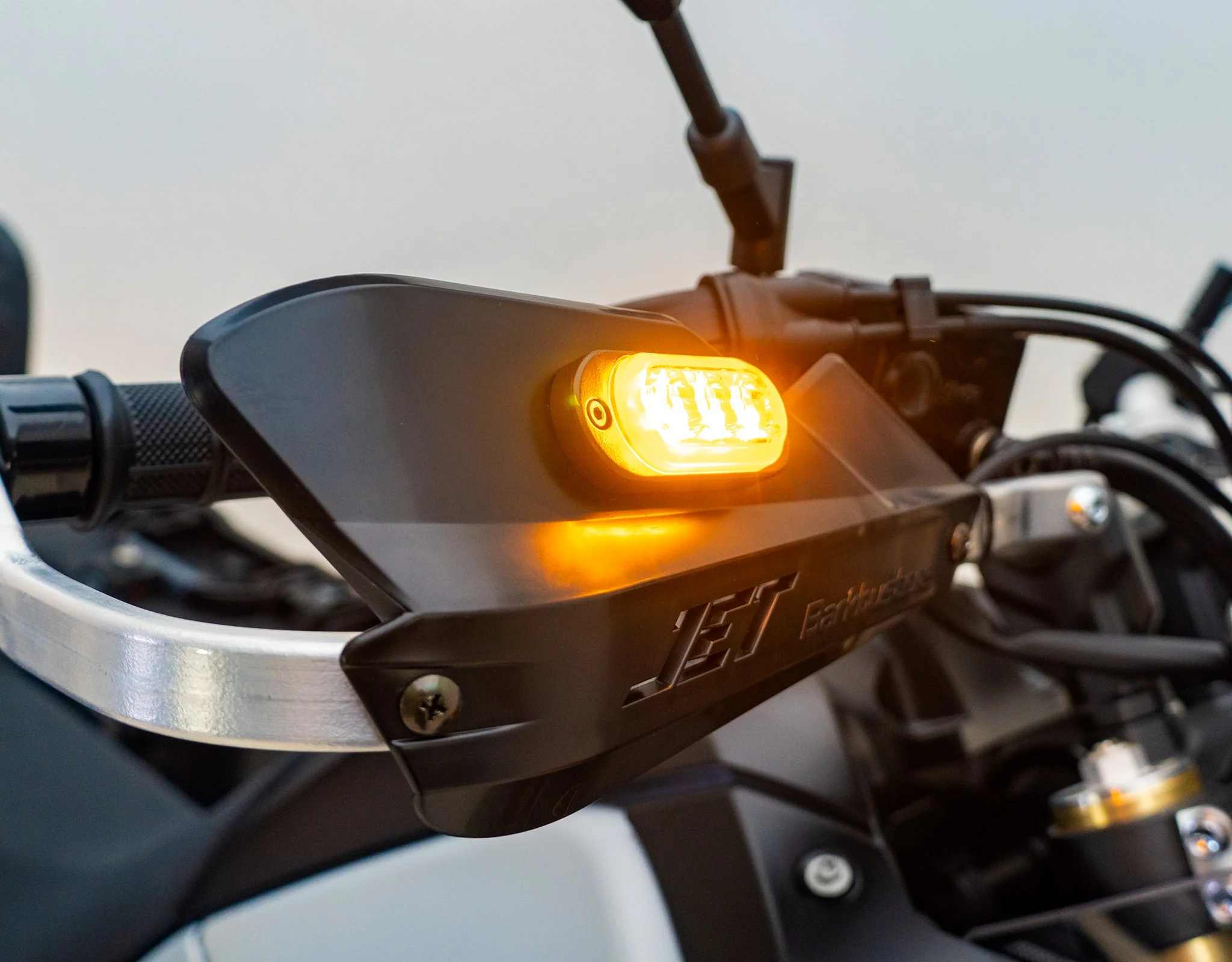 T3 Modular Switchback Signal Pods - Front - Image 15