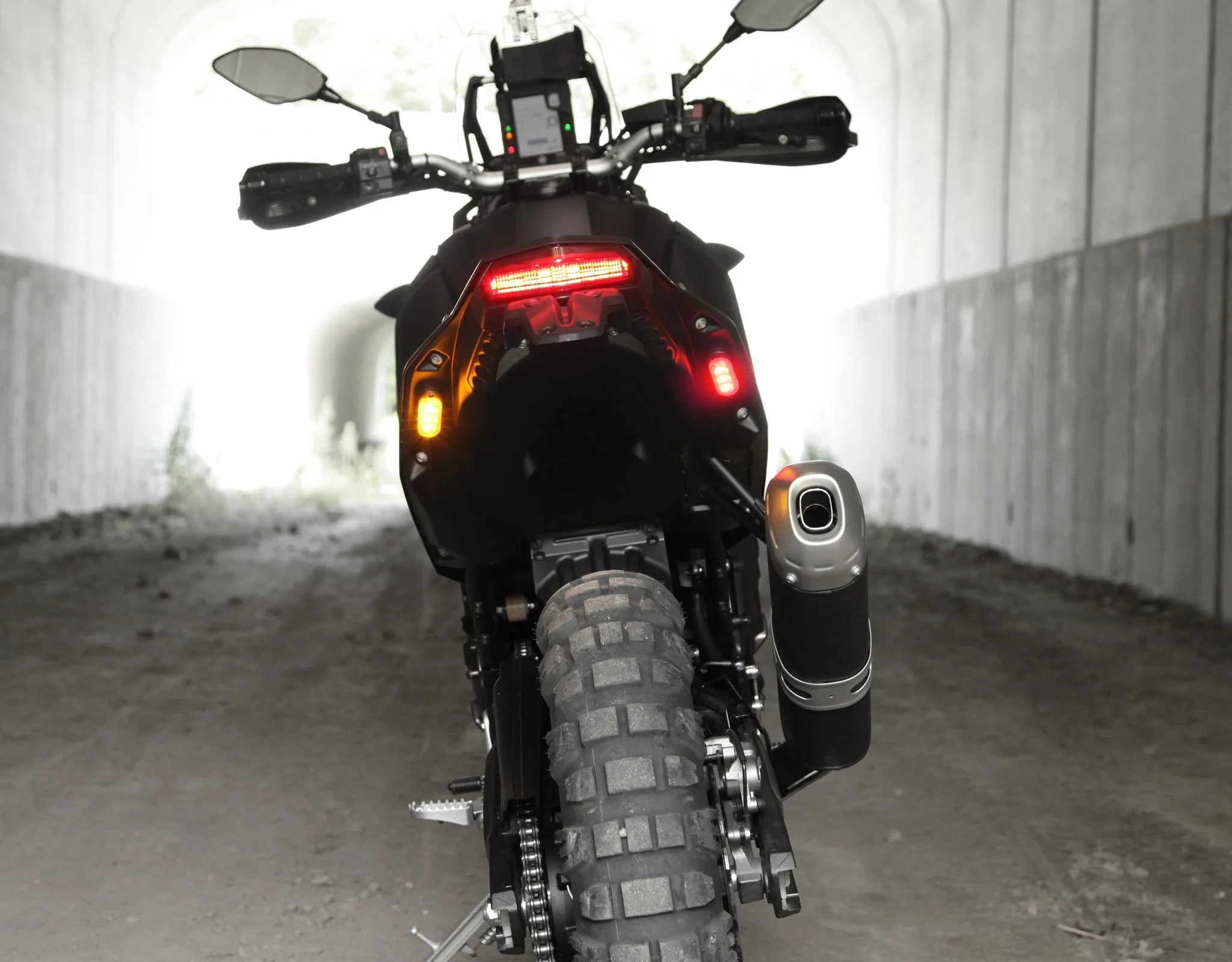 T3 Modular Switchback Signal Pods - Rear - Image 4