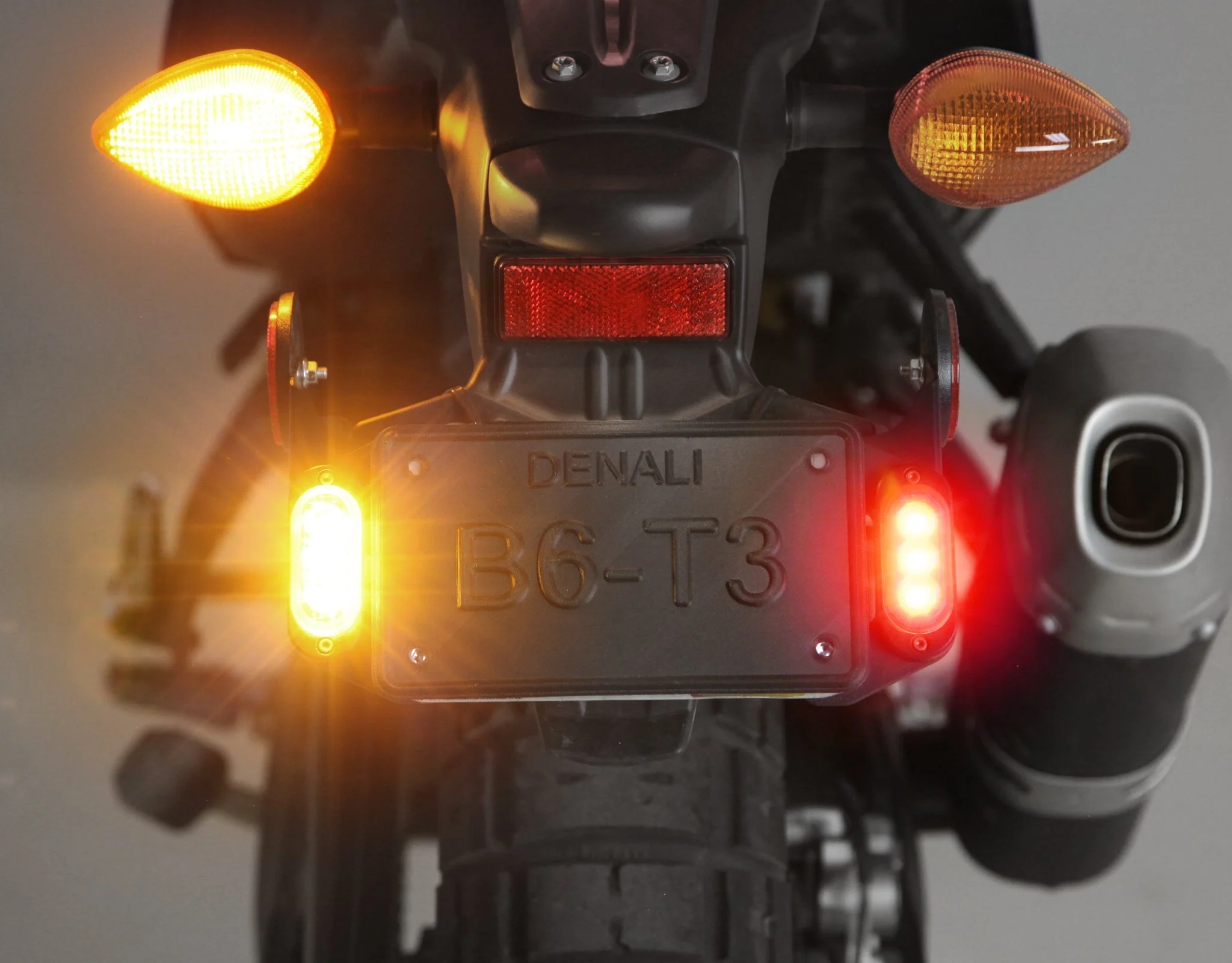 T3 Modular Switchback Signal Pods - Rear - Image 6
