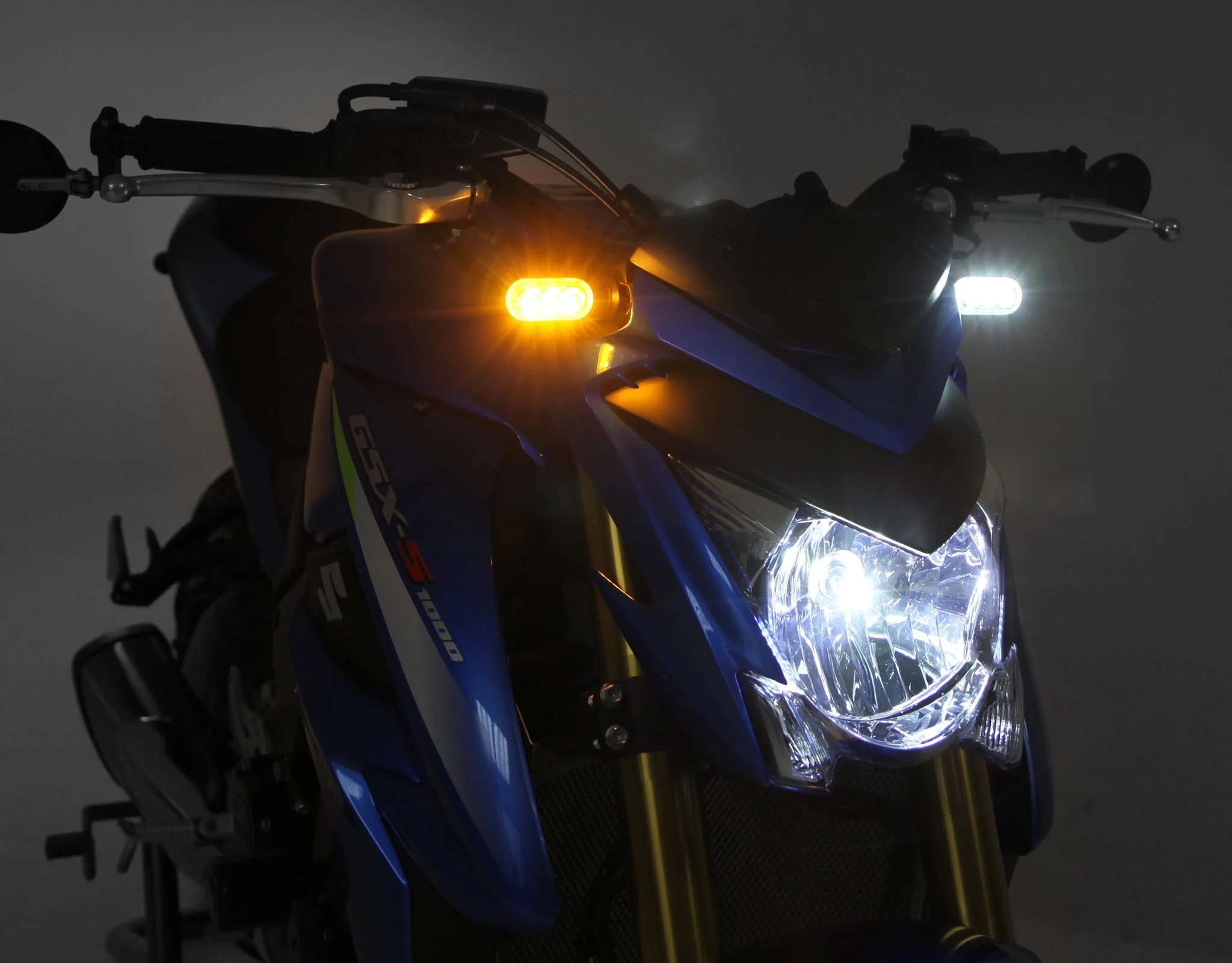 T3 Switchback M8 LED Turn Signals - Front - Image 5